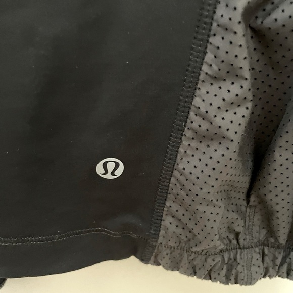 Lululemon cycling jacket sz 6 - Picture 7 of 16